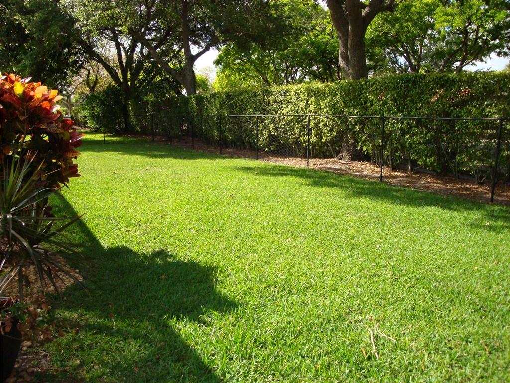 Pine Ridge 112-37 B - Residential