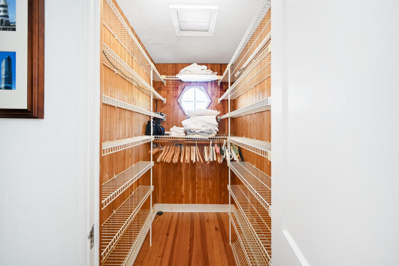 OLD FLORESTA - Residential