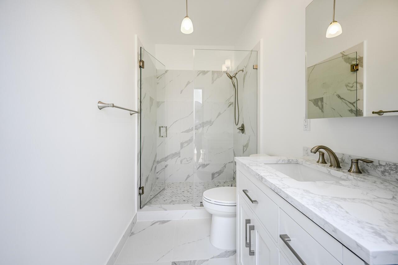 OLD FLORESTA - Residential