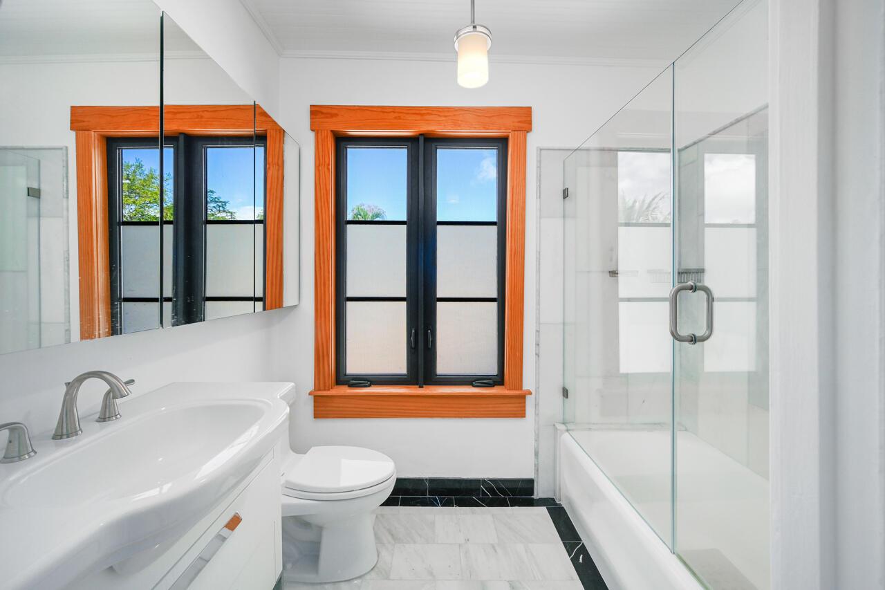 OLD FLORESTA - Residential