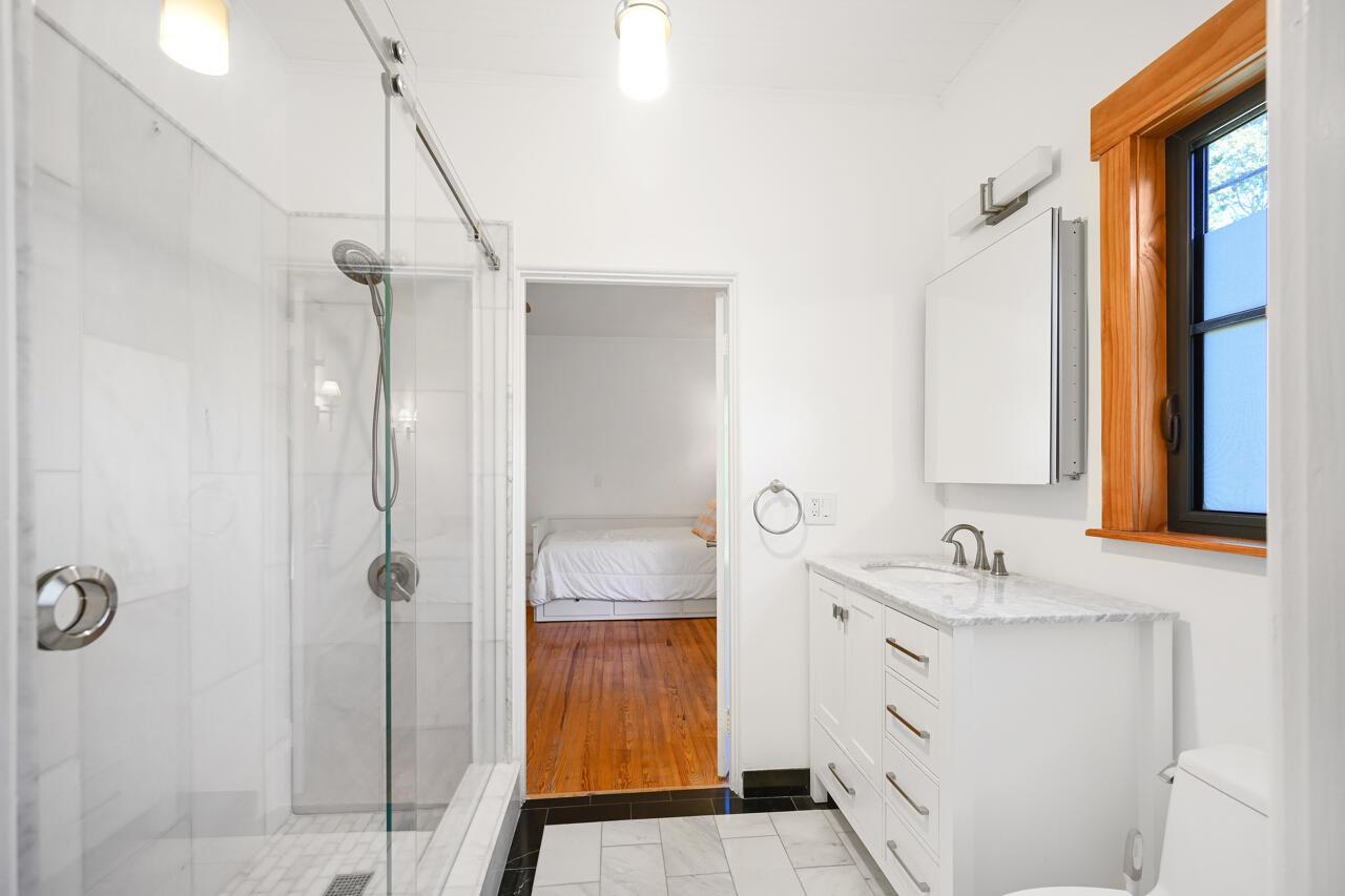 OLD FLORESTA - Residential