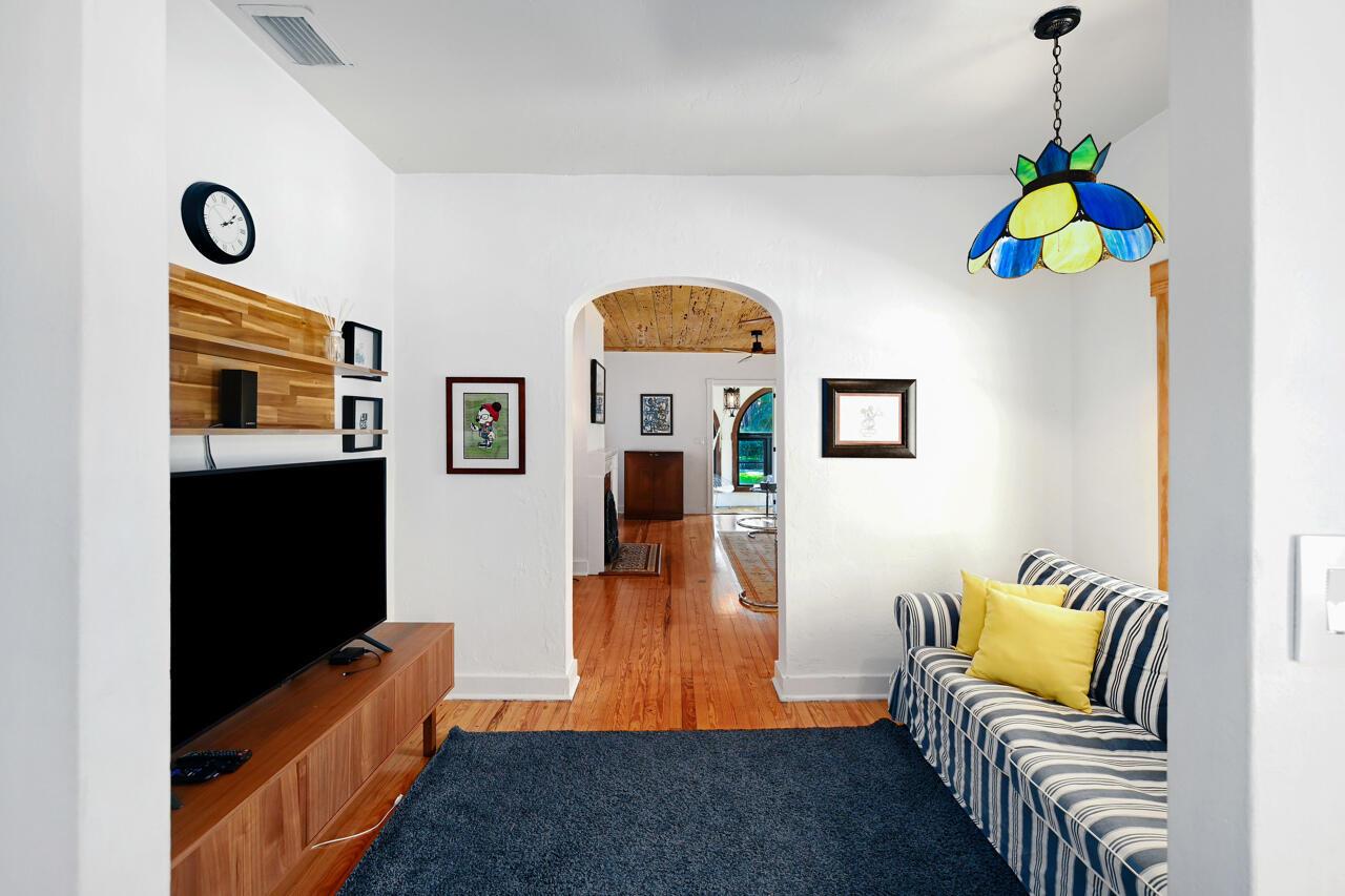 OLD FLORESTA - Residential