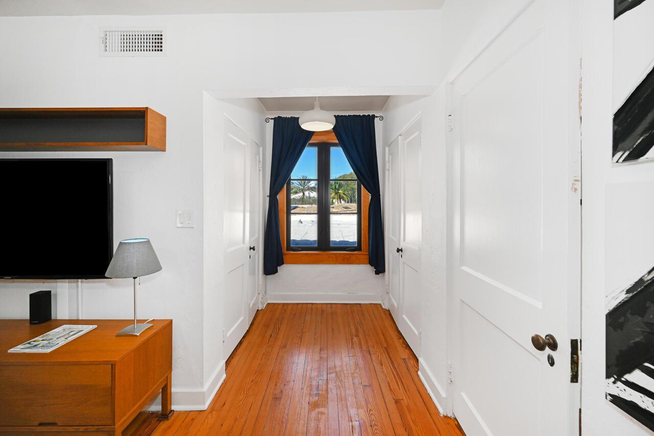 OLD FLORESTA - Residential