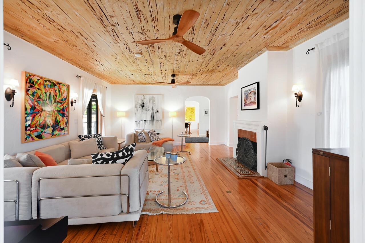 OLD FLORESTA - Residential