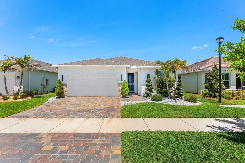 Photo of 13412 SW Vermillion Circle, Port Saint Lucie, FL 34987 (MLS # B26023837)