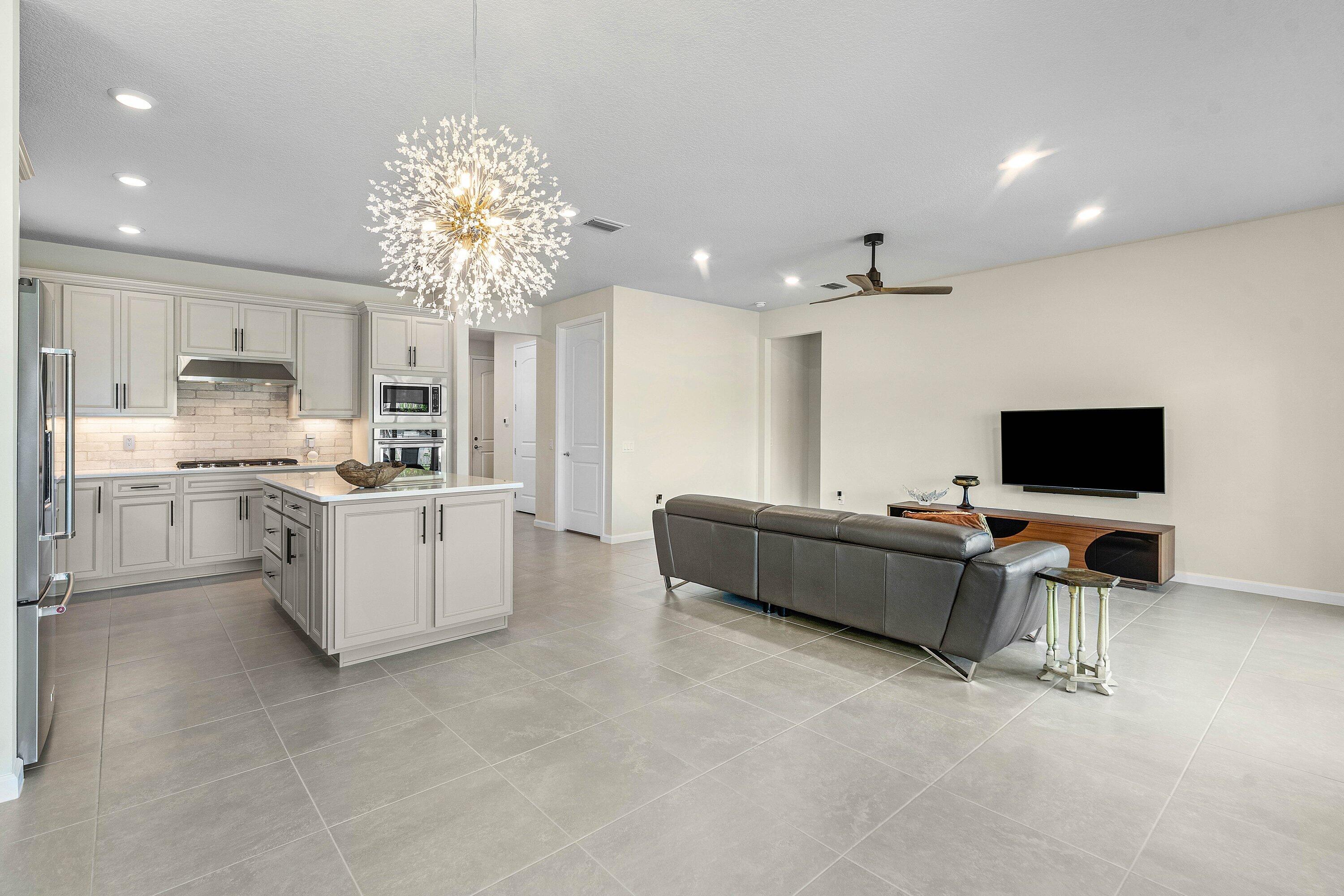 DEL WEBB AT TRADITION PLAT NO. 5A - Residential