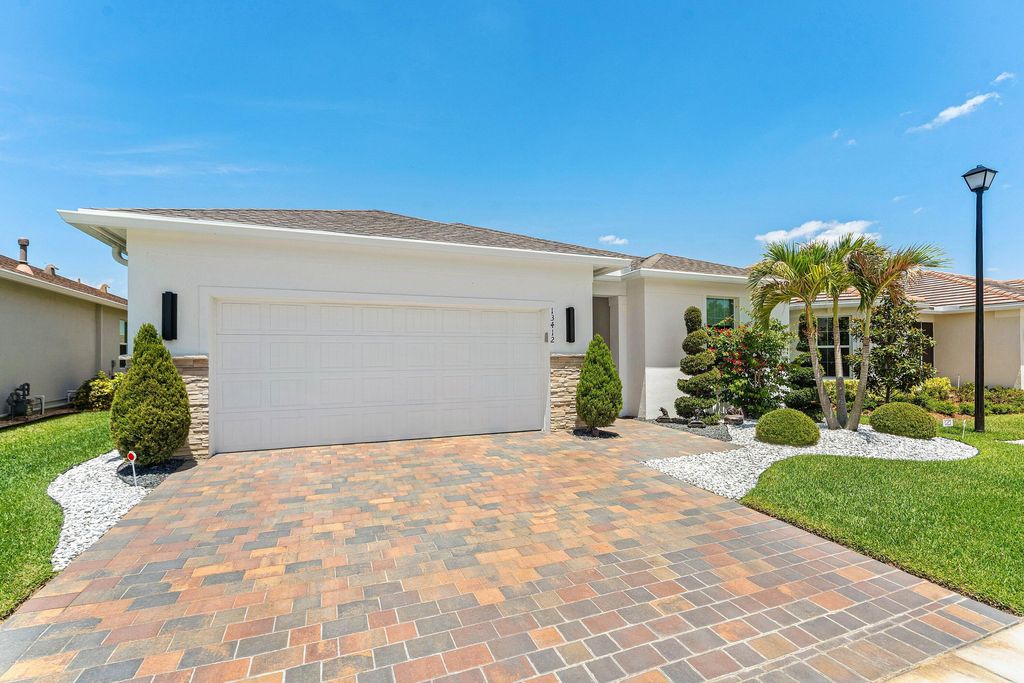 Photo of 13412 SW Vermillion Circle, Port Saint Lucie, FL 34987 (MLS # B26023837)