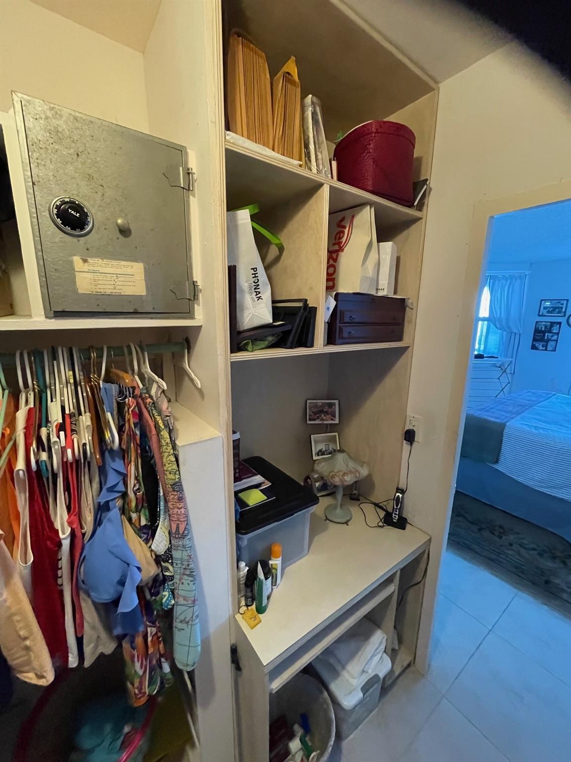 The Edgewater Arms, Inc. - Residential