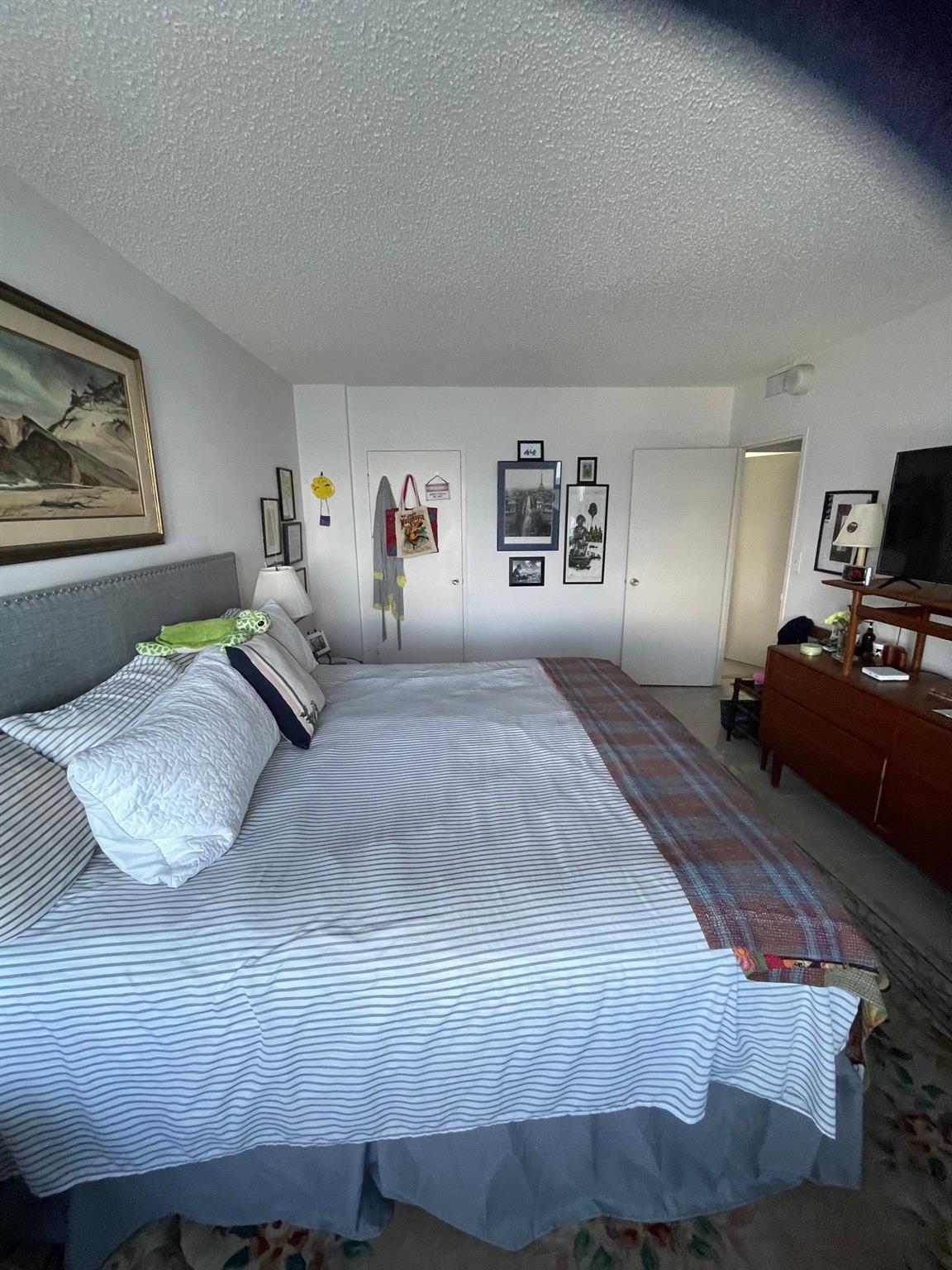 The Edgewater Arms, Inc. - Residential