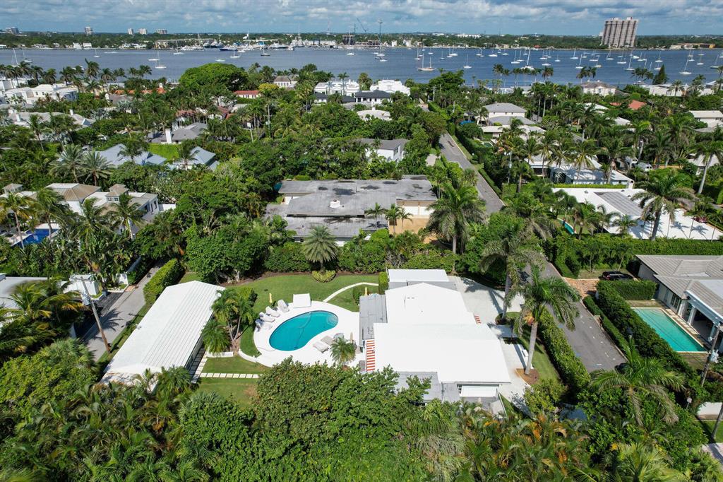 Tropic Isle - Residential