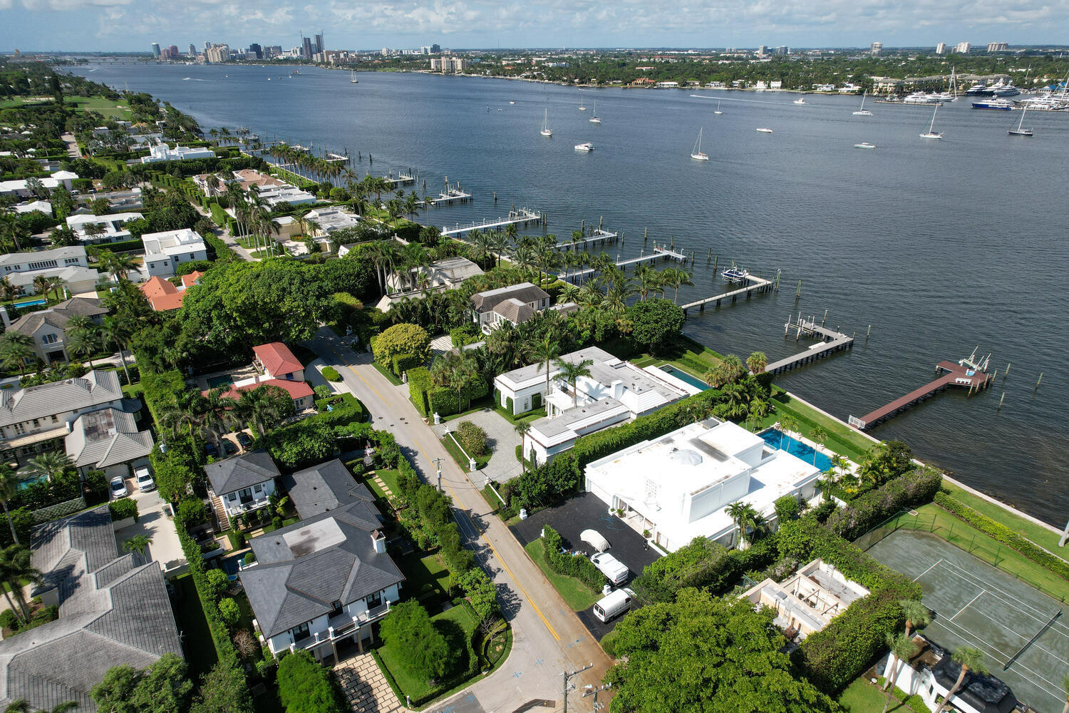 Tropic Isle - Residential