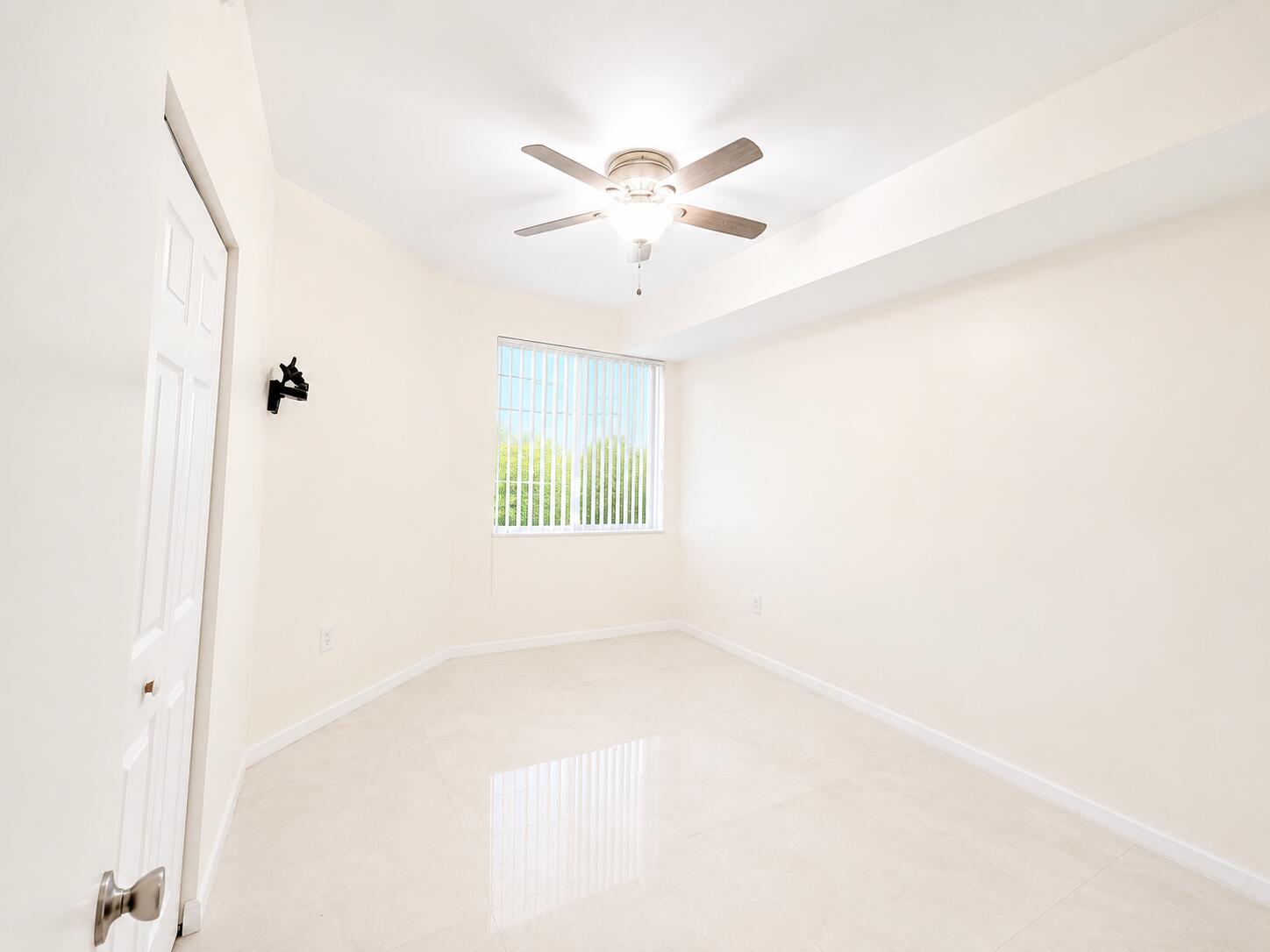 6936 SW 39th Street Apt 201d