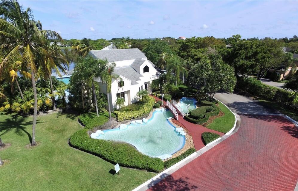 SUMMER LAKE - Residential Lease