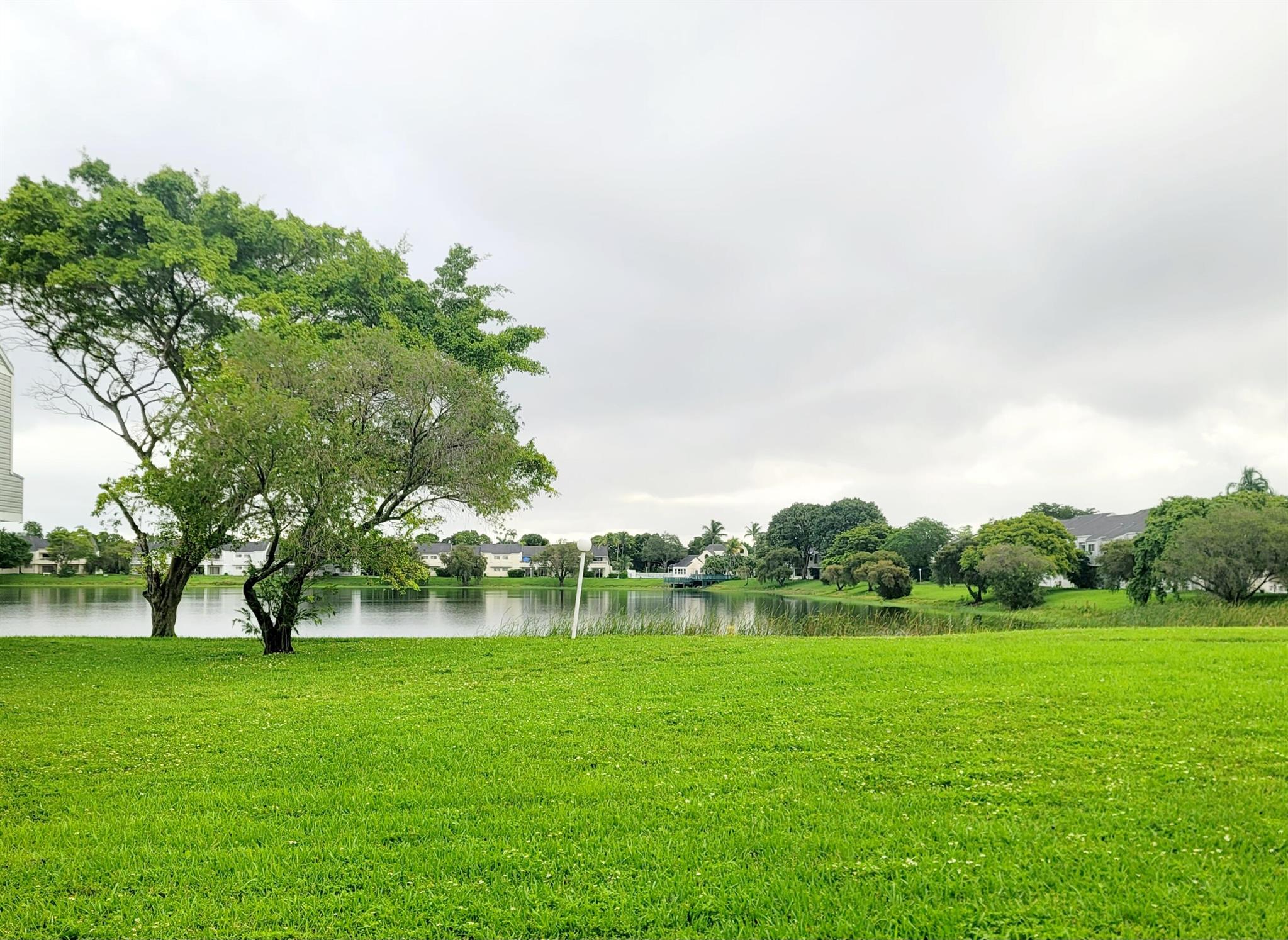 SUMMER LAKE - Residential Lease