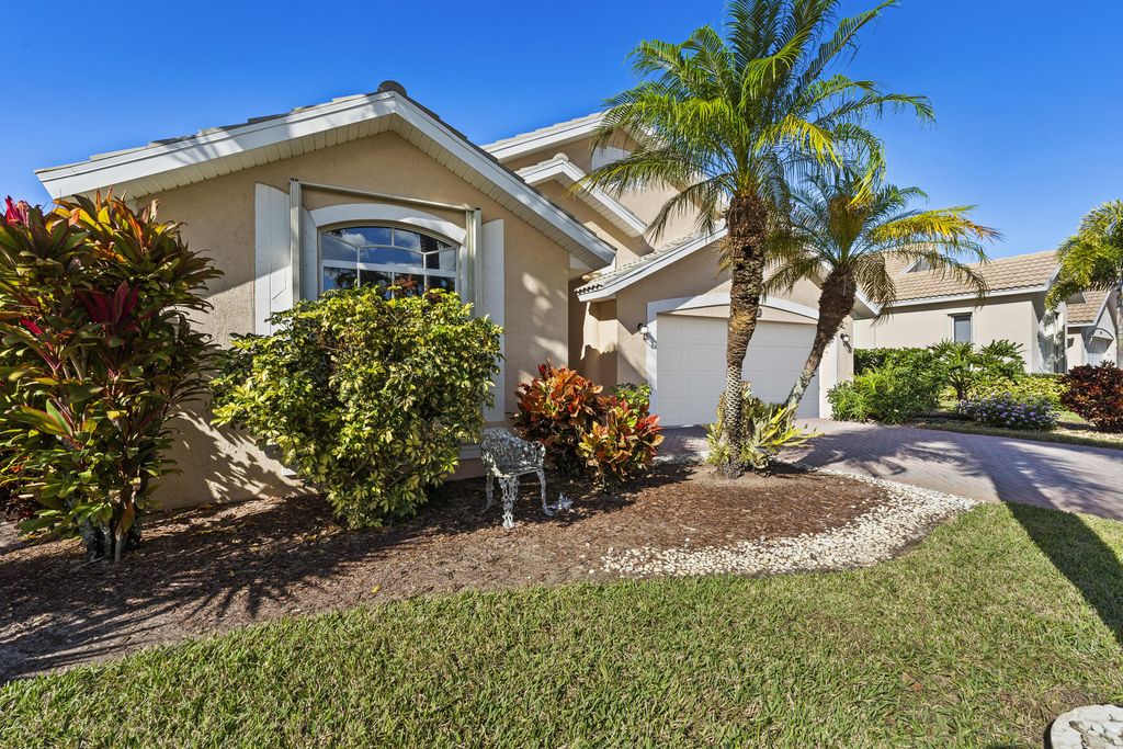 Photo of 12456 SE Plandome Drive, Hobe Sound, FL 33455 (MLS # R11157113)
