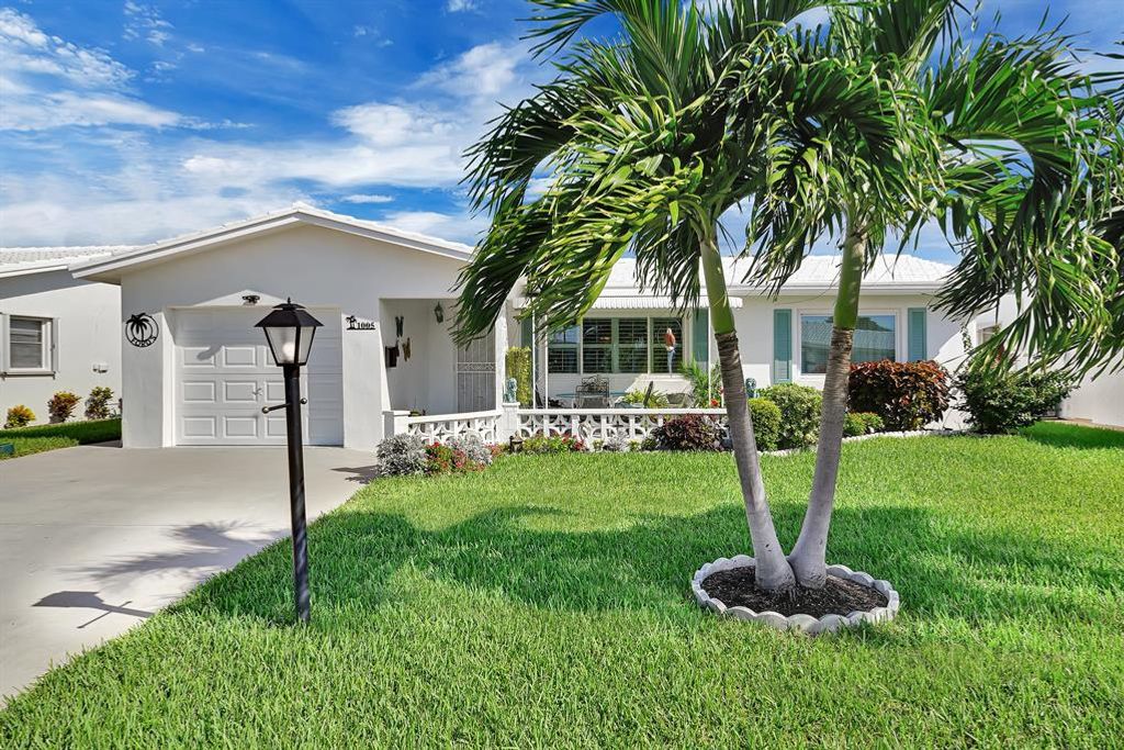 Photo of 1005 Leisure Lane, Boynton Beach, FL 33426 (MLS # R10740115)