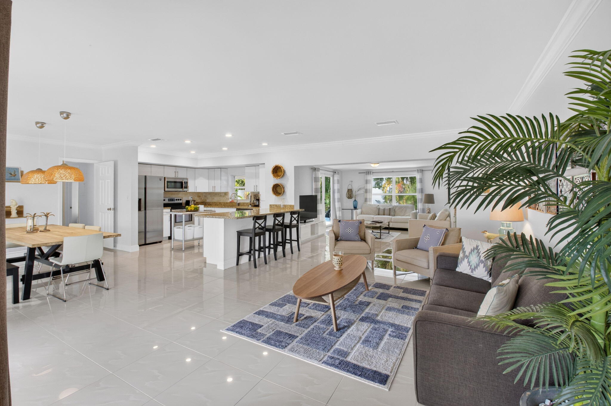 700 NE 70TH Street