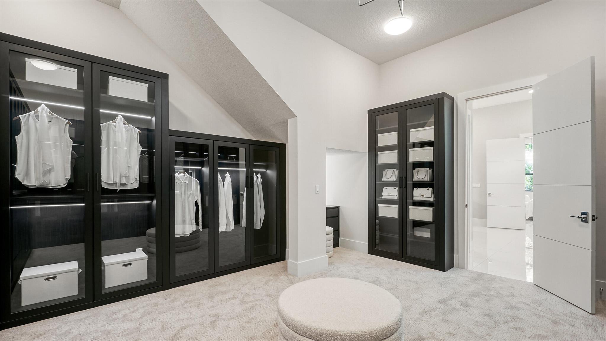 ARTISTRY - Residential