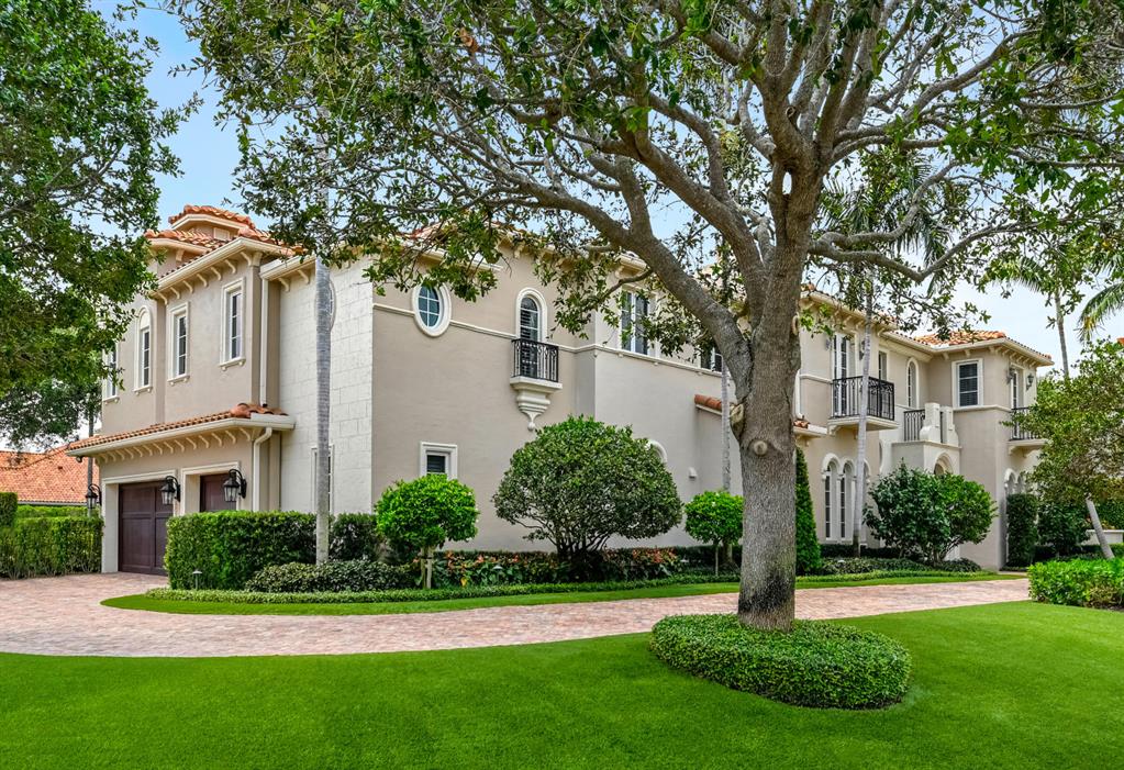 Royal Palm Yacht & Country Club - Residential