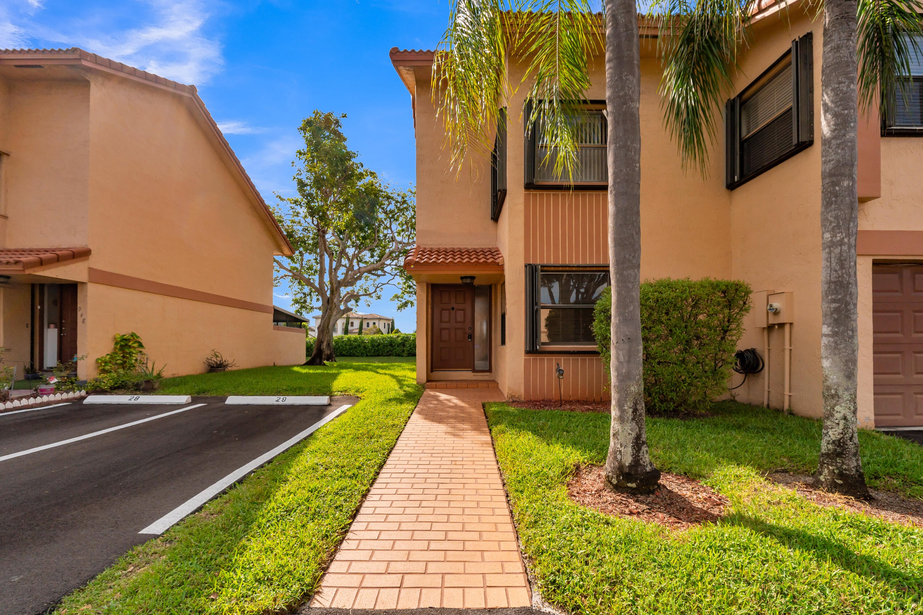 942 SW 113th Terrace