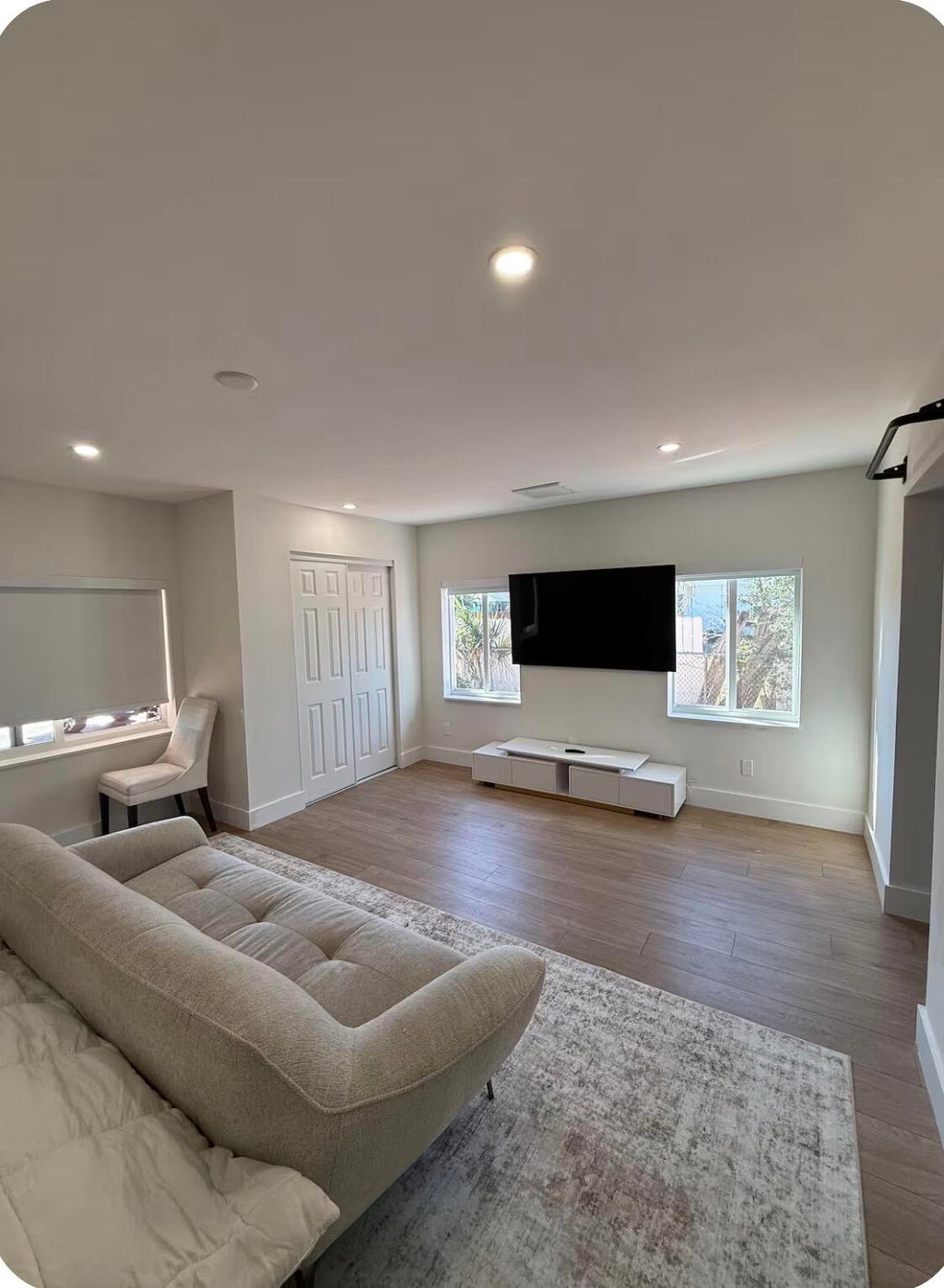 Photo of 1209 NE 7TH Street, Pompano Beach, FL 33060 (MLS # B26053050)