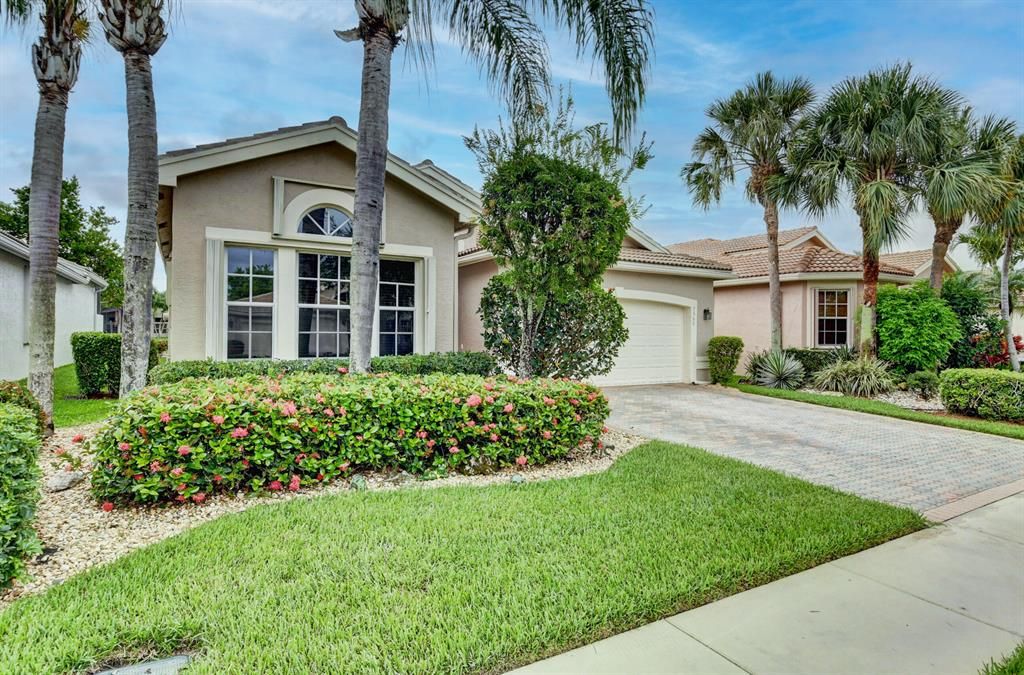 Photo of 7560 Lake Harbor Terrace Ter, Lake Worth Beach, FL 33467 (MLS # R10725463)