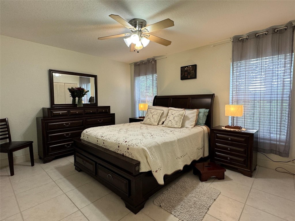 Fairway Lake 110-22 B - Residential Lease