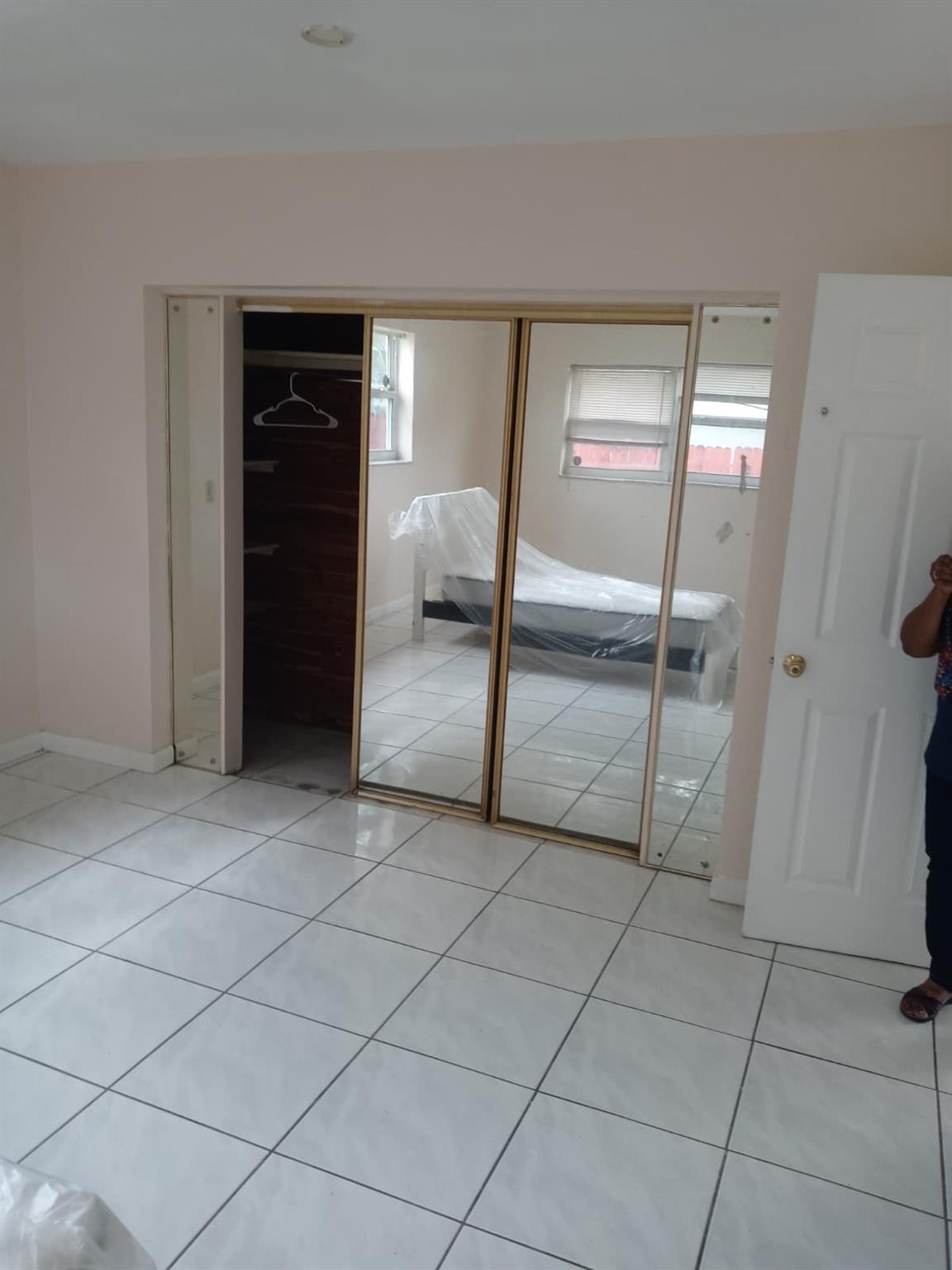 Acres Lake Estates 54-1 B - Residential Lease