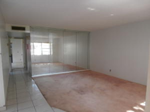 KINGS POINT FLANDERS COND - Residential