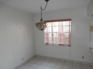 KINGS POINT FLANDERS COND - Residential