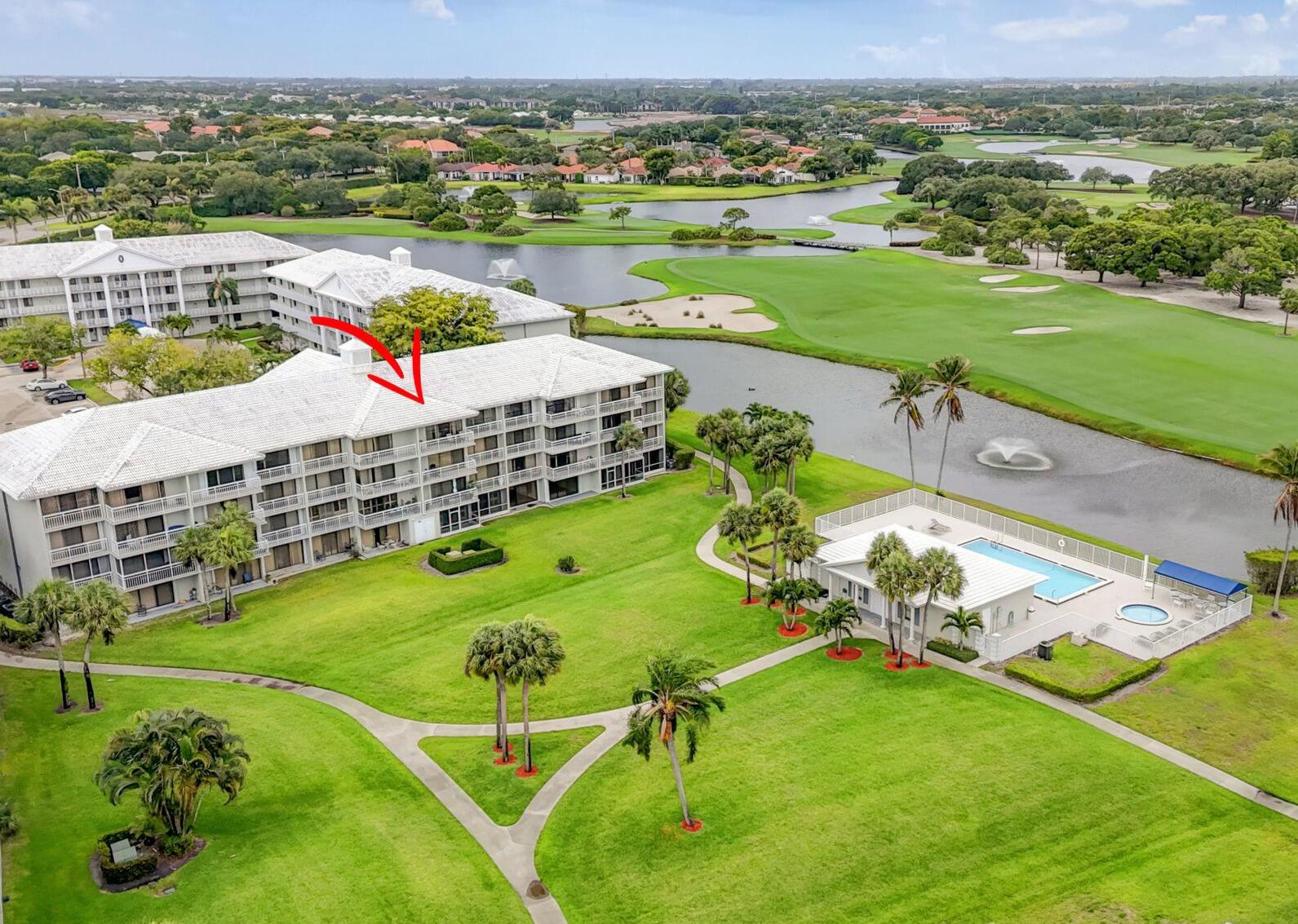 Whitehall Condominiums in The Villages - Residential