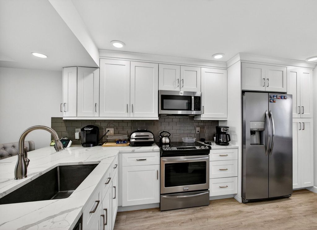 Photo of 2441 Village Boulevard #403, West Palm Beach, FL 33409 (MLS # B26024463)