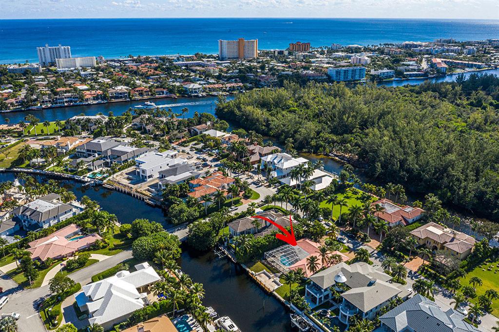 ROYAL PALM YACHT & COUNTRY CLUB - Residential