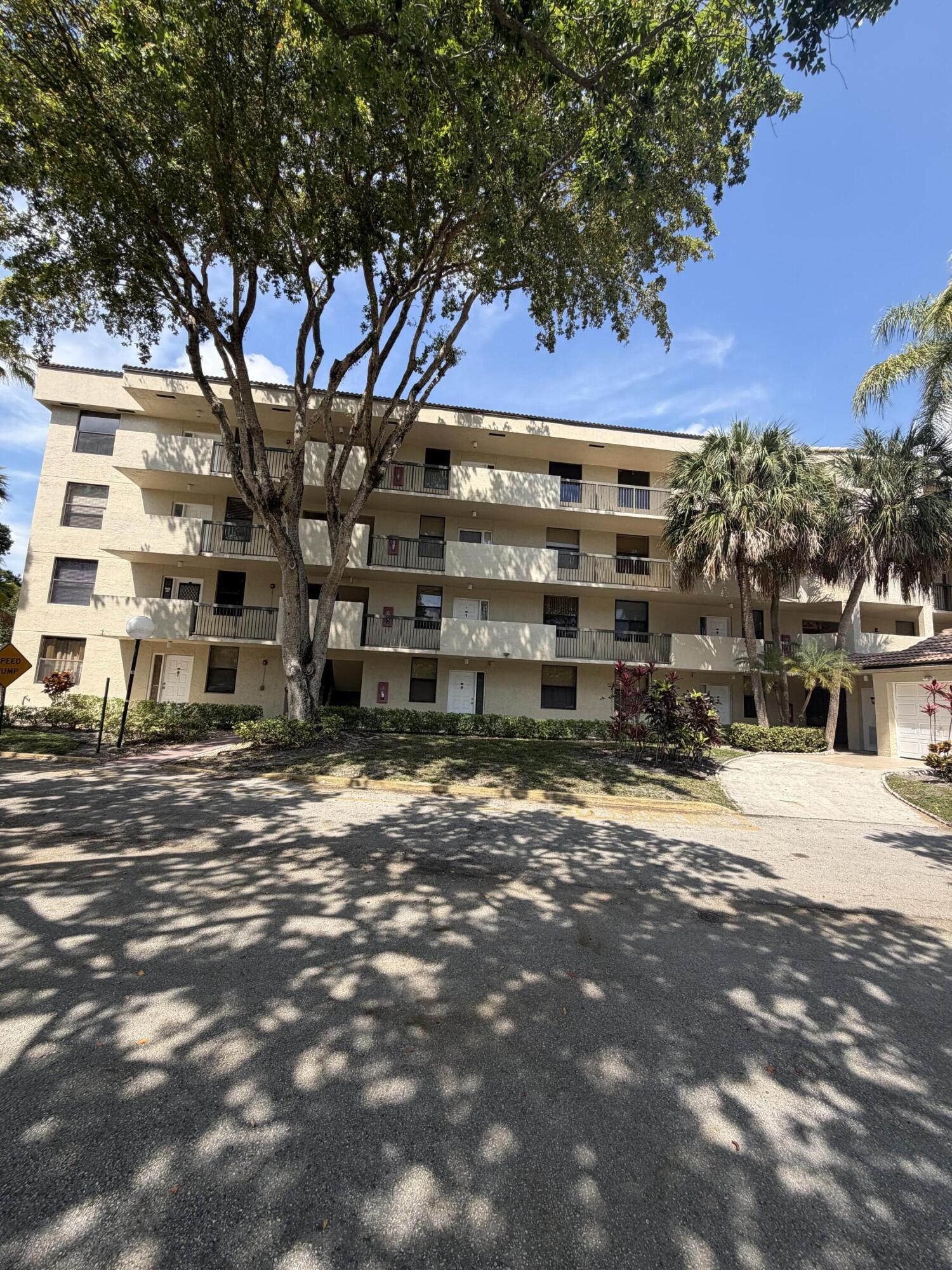 3150 NW 42nd Avenue E401