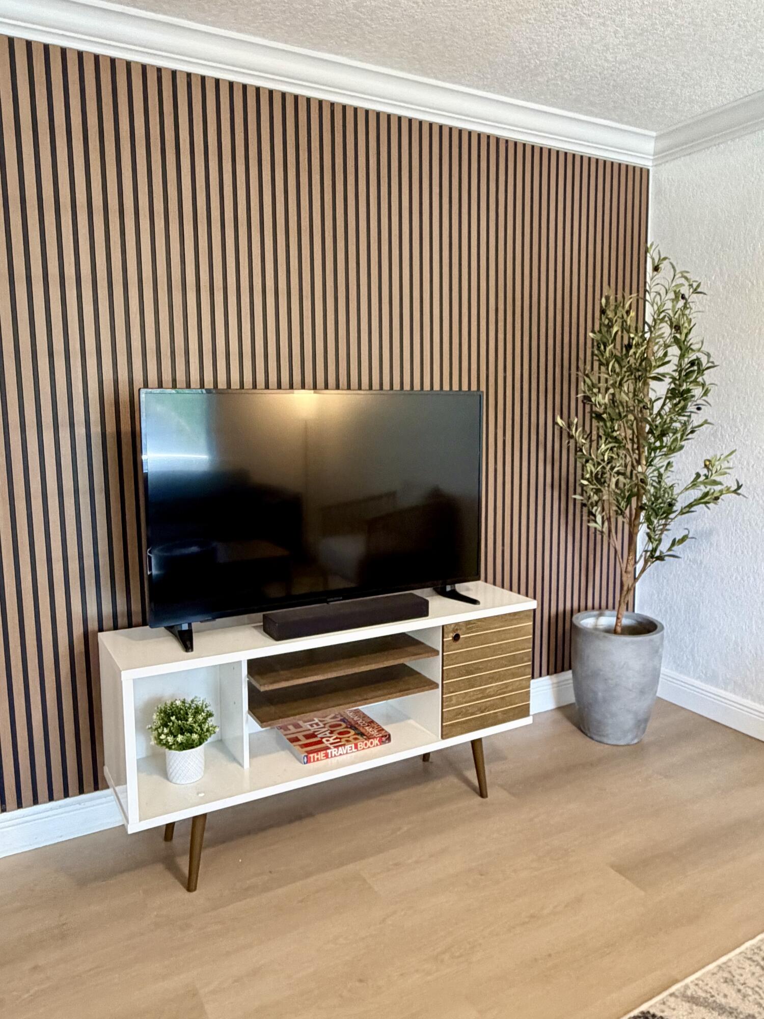 POINSETTIA LANDINGS CONDO - Residential Lease