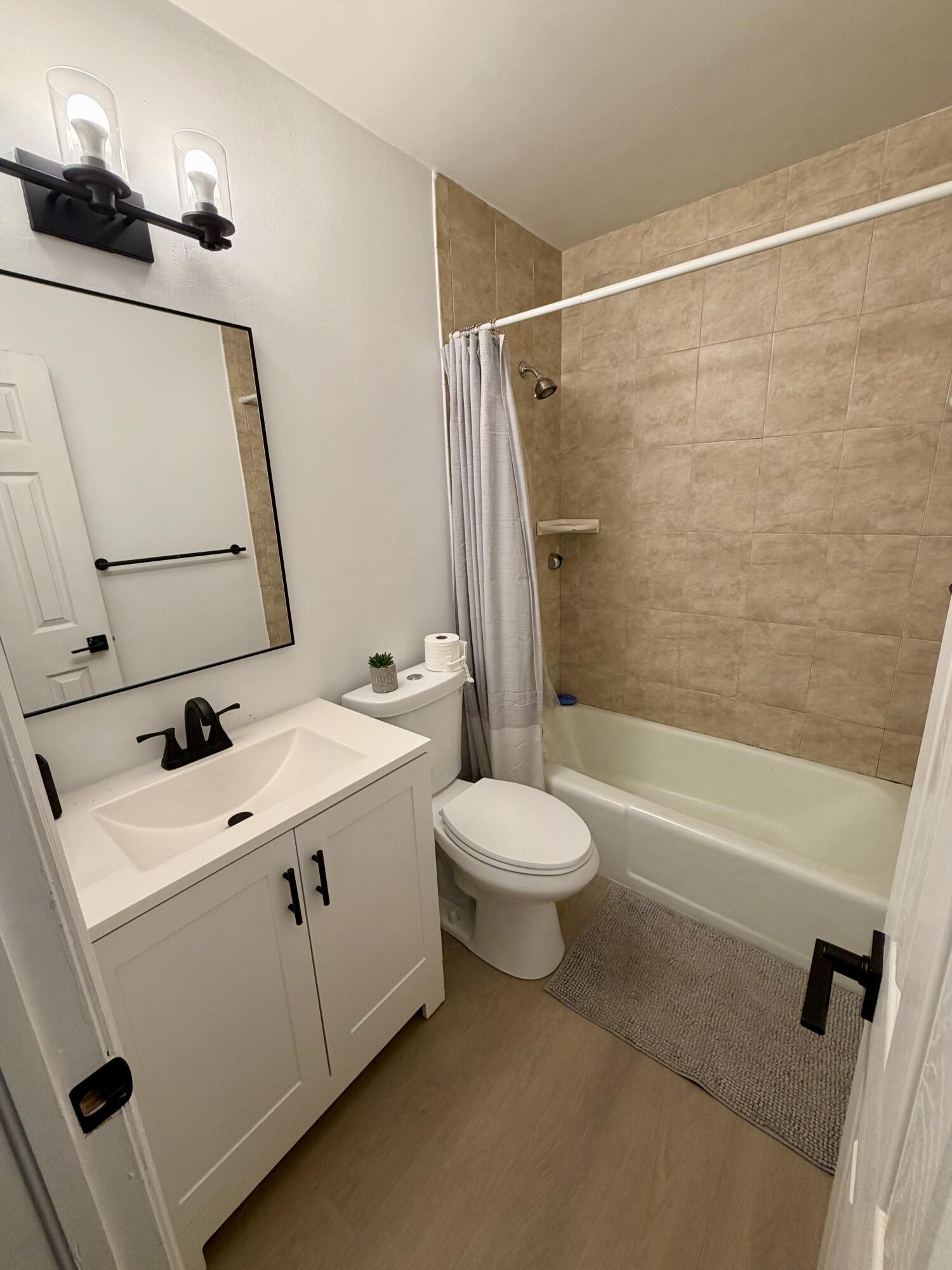 POINSETTIA LANDINGS CONDO - Residential Lease