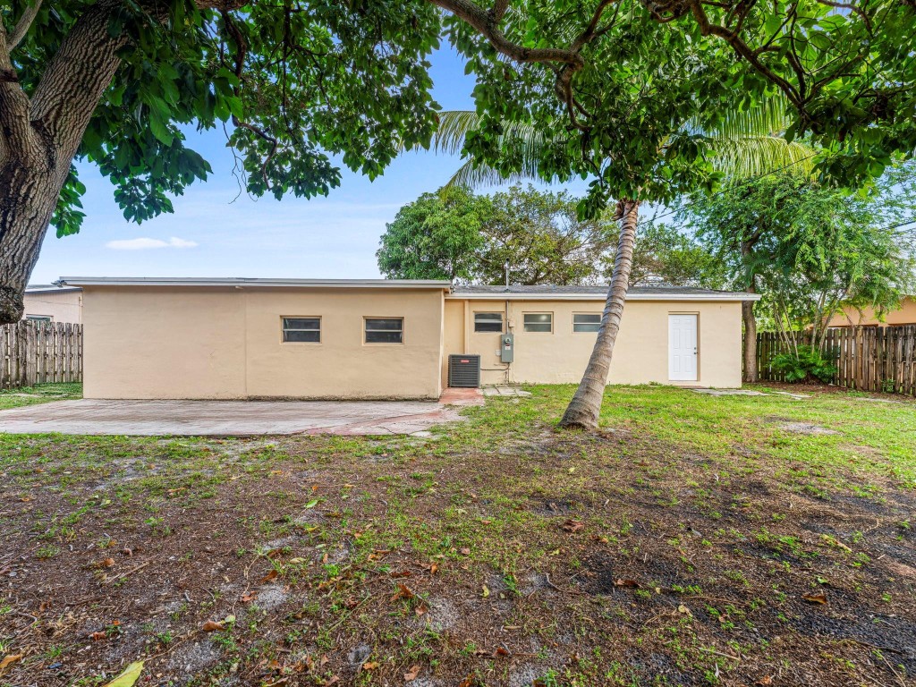 IVES ESTATES SEC 4 - Residential Lease