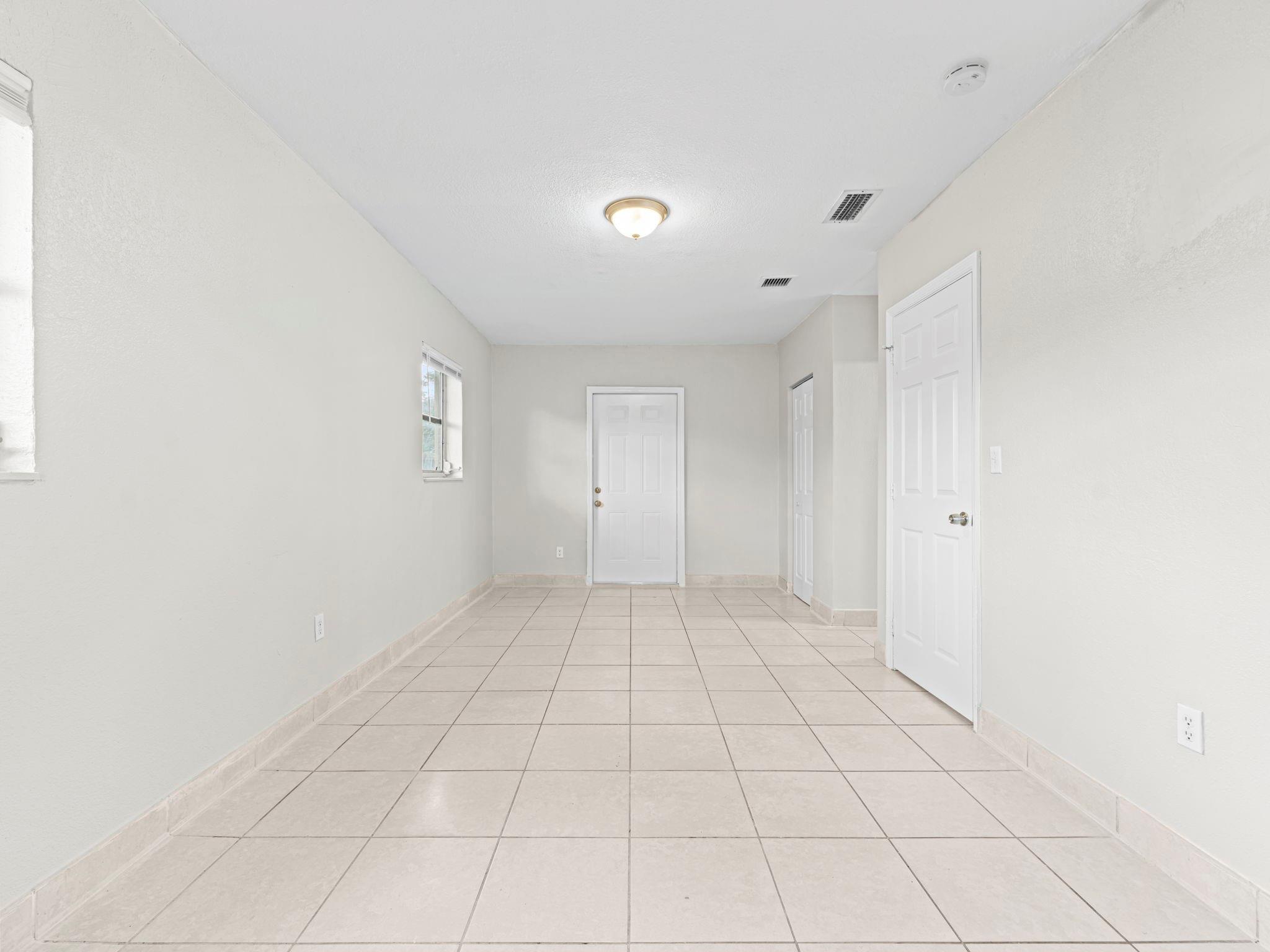 IVES ESTATES SEC 4 - Residential Lease