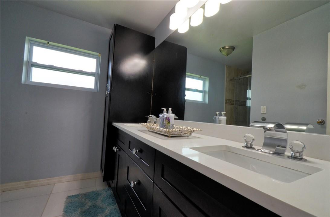 Sunflower 76-32 B - Residential