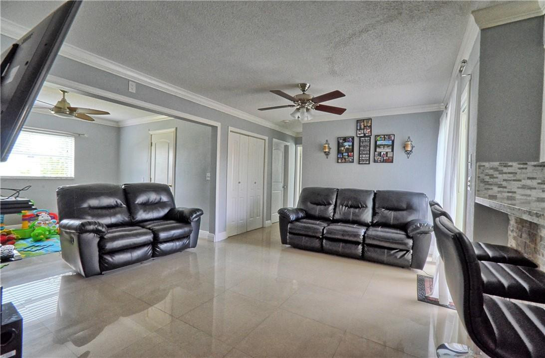 Sunflower 76-32 B - Residential