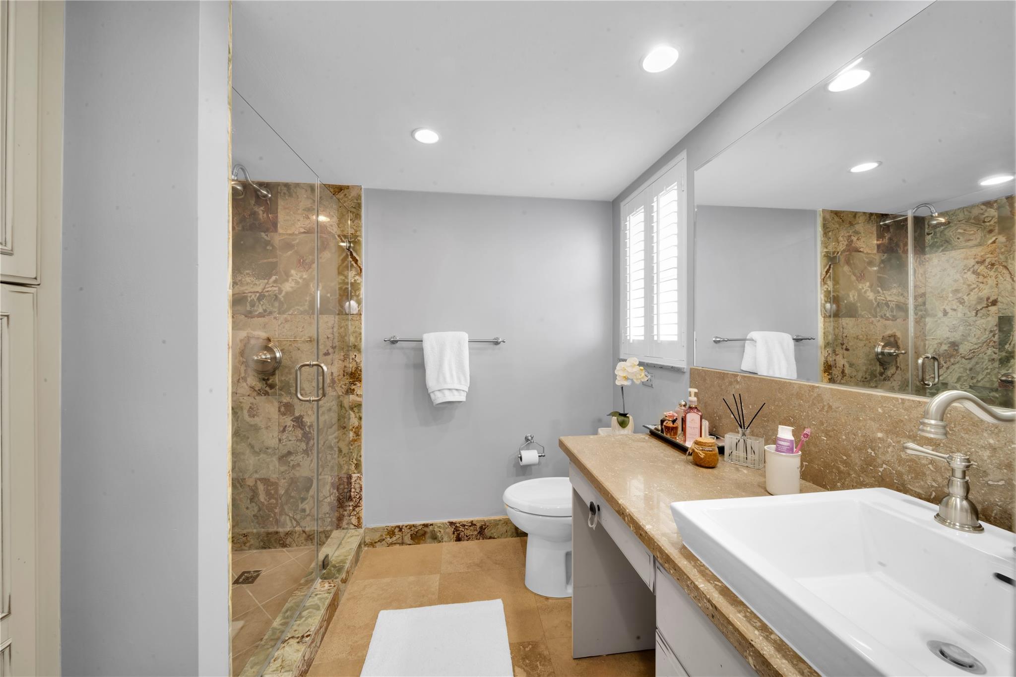 Imperial Condo - Residential