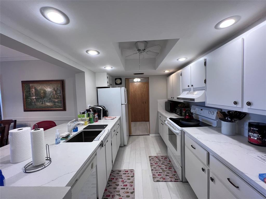 HARBOR HAVEN CONDO - Residential Lease