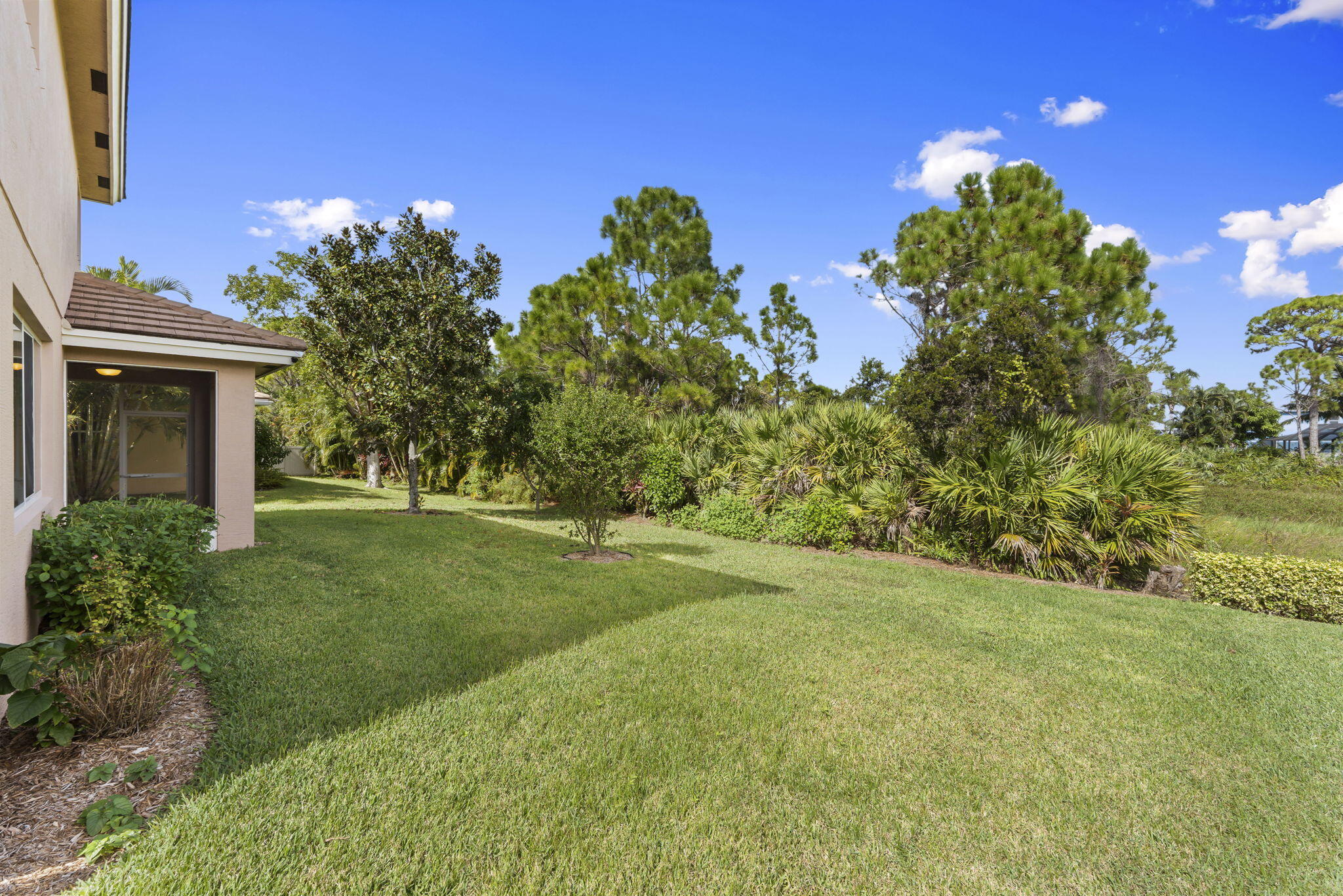 505 NW Windflower Terrace