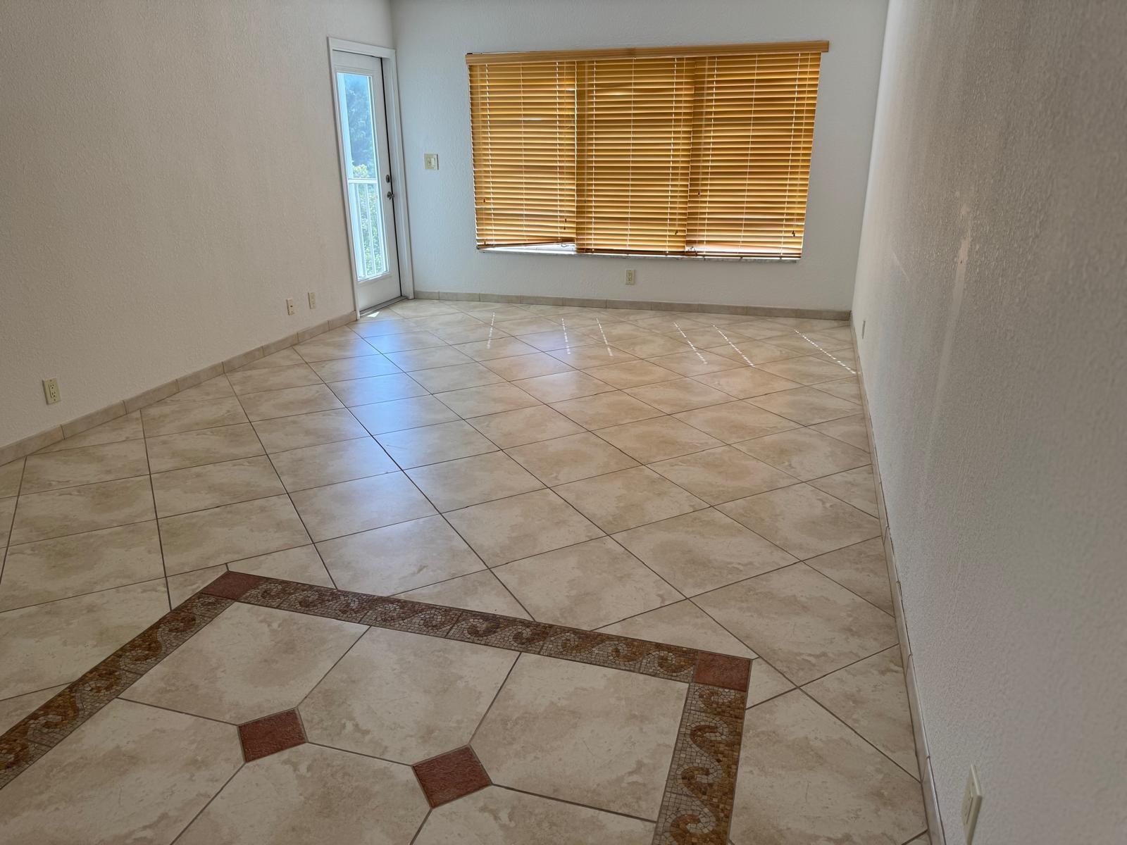 No 11 Palm-Aire Country C - Residential Lease