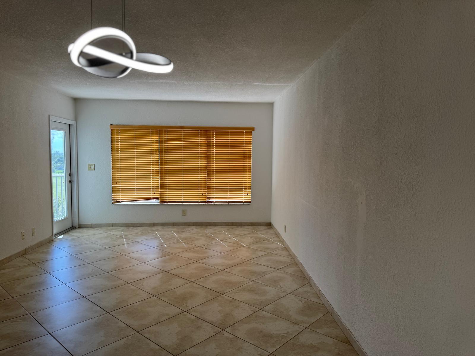 No 11 Palm-Aire Country C - Residential Lease