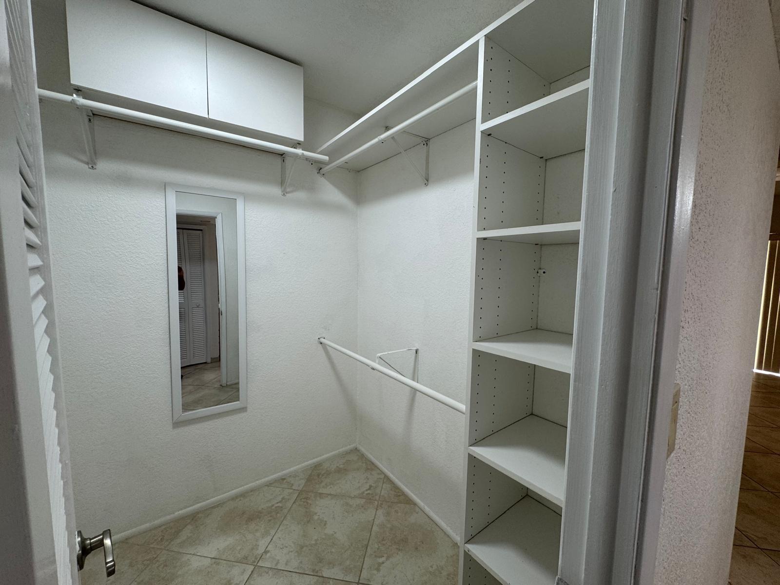 No 11 Palm-Aire Country C - Residential Lease