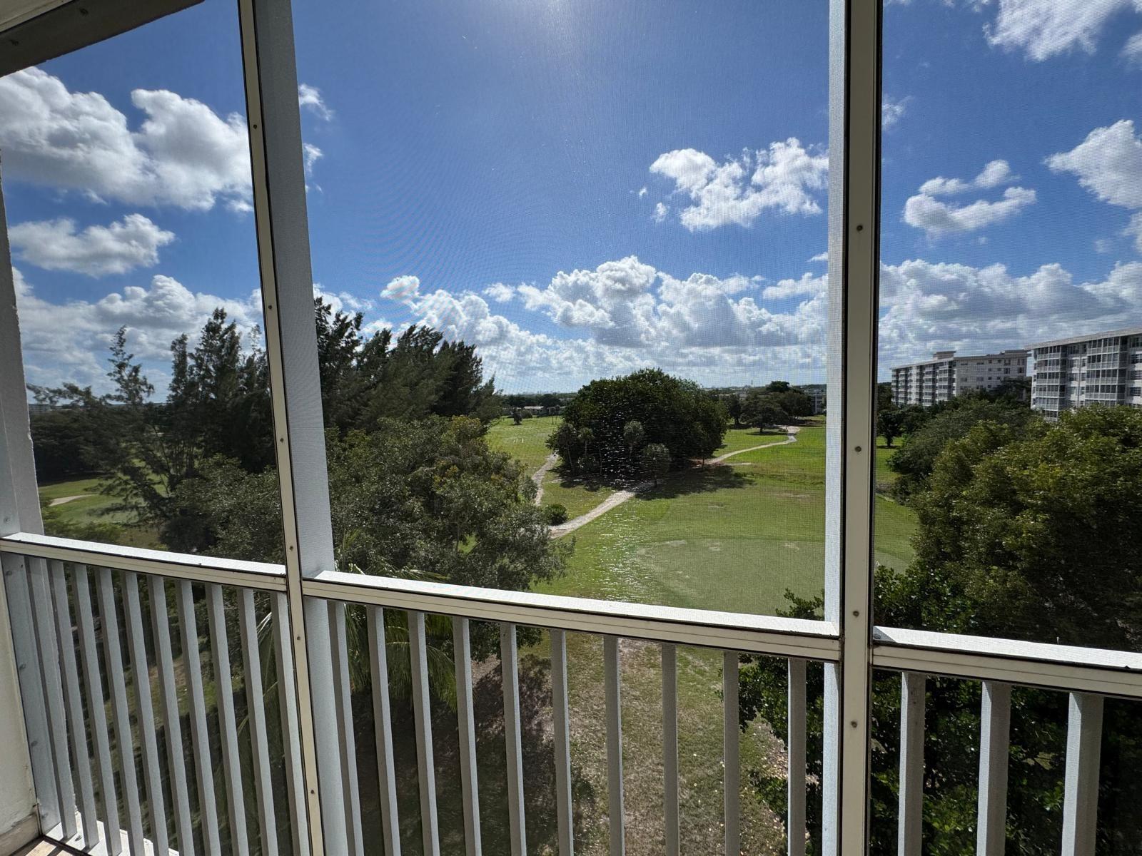 No 11 Palm-Aire Country C - Residential Lease