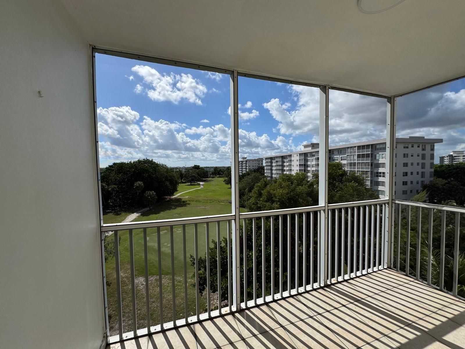 No 11 Palm-Aire Country C - Residential Lease