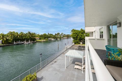 A home in Bay Harbor Islands