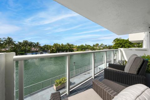 A home in Bay Harbor Islands